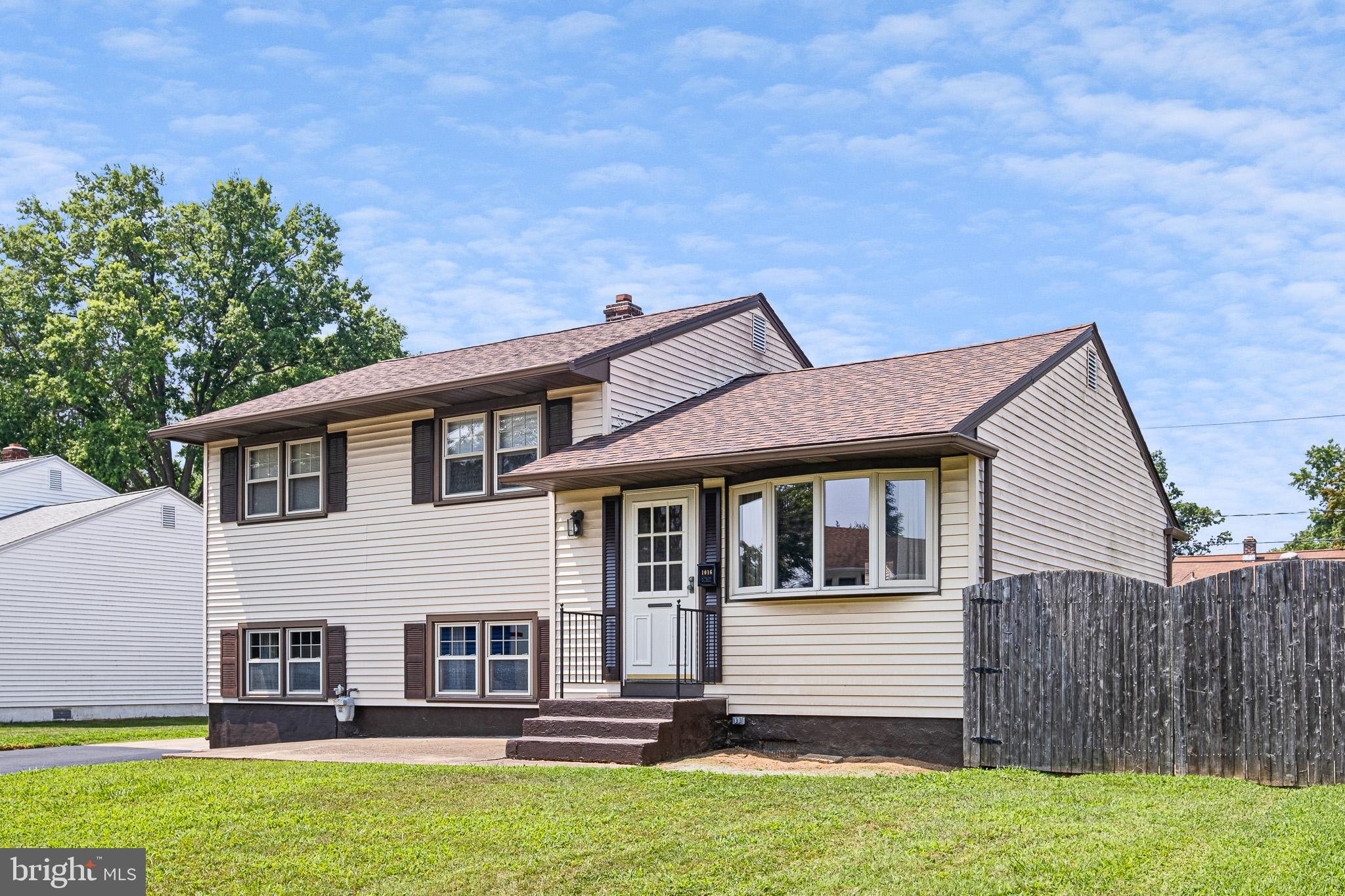 1016 Gallery Road Wilmington, DE 19805 - Photo 1 of 20 Gallery Image 1