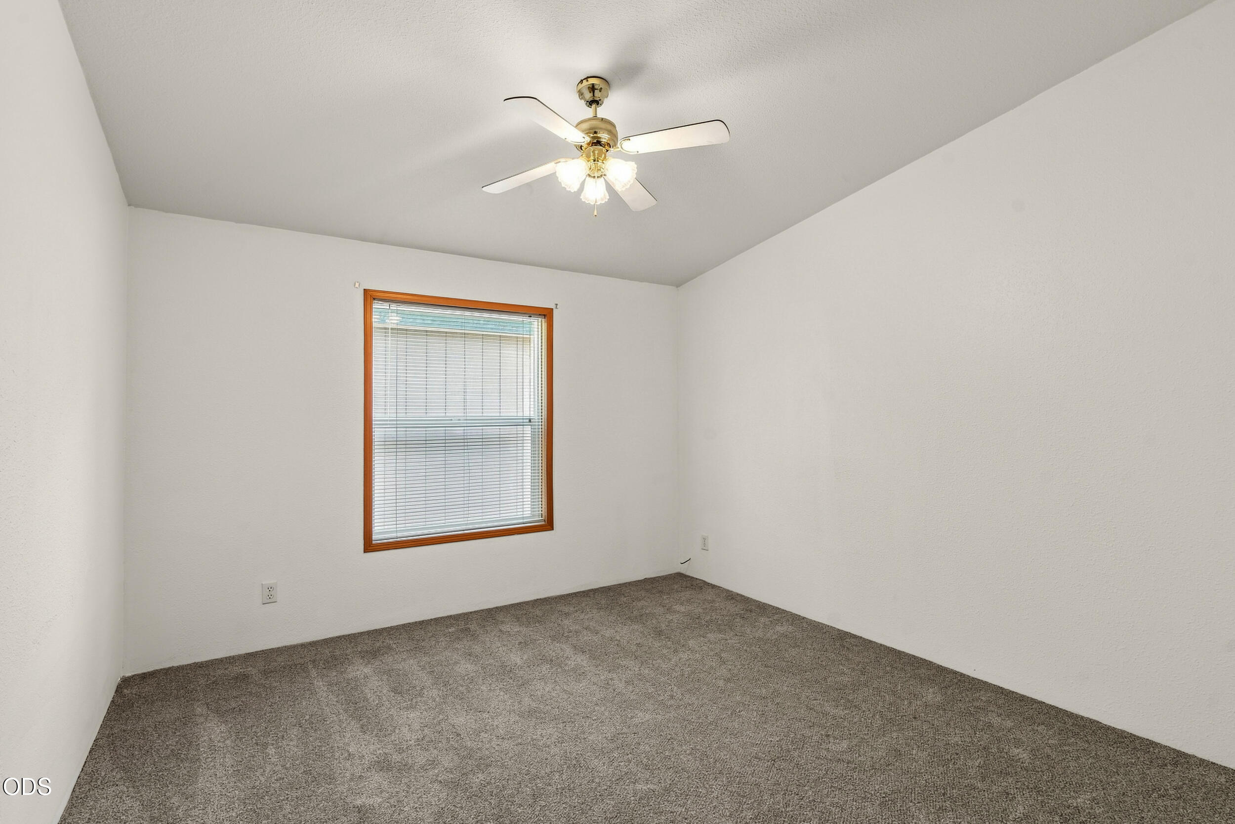 537 Thompson Creek Road, Unit 15 Jacksonville, OR 97530 - Photo 16 of 40