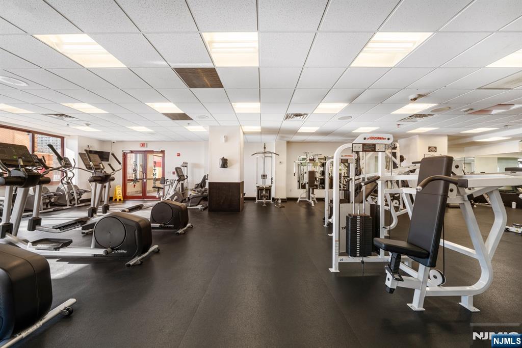 100 Old Palisade Road, Unit 3702 Fort Lee, NJ 07024 - Photo 16 of 17