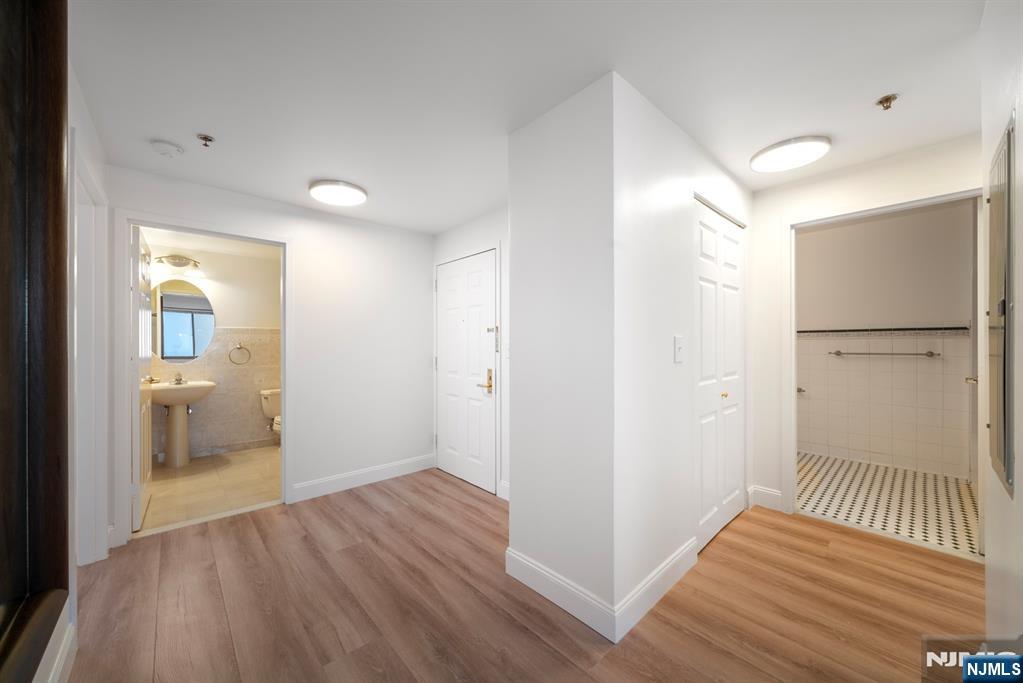 100 Old Palisade Road, Unit 3702 Fort Lee, NJ 07024 - Photo 6 of 17