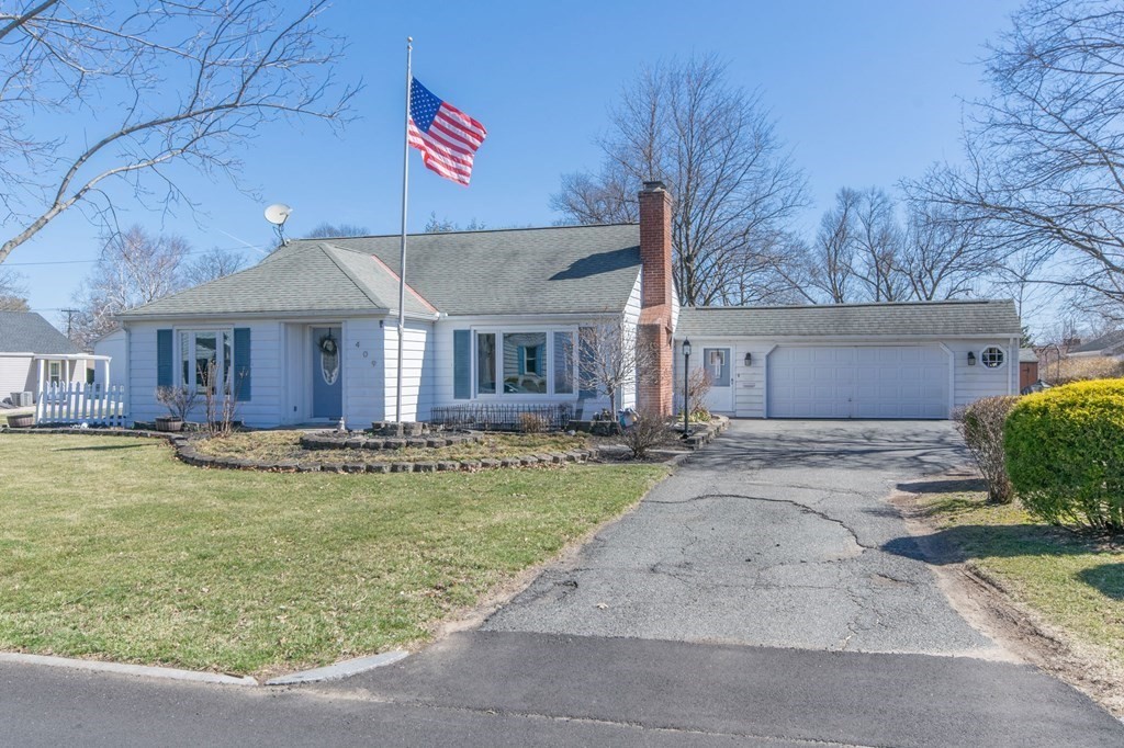 409 Gillette Avenue Springfield, MA 01118 - Photo 35 of 37 Gallery Image 35
