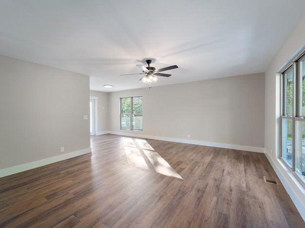 3039 Huffman Road Joelton, TN 37080 - Photo 6 of 24 Living Room- from front door entrance