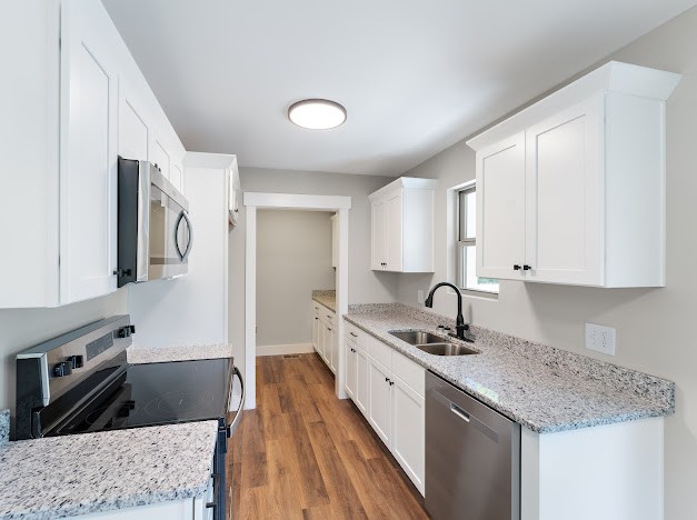 3039 Huffman Road Joelton, TN 37080 - Photo 8 of 24 Kitchen and laundry room
