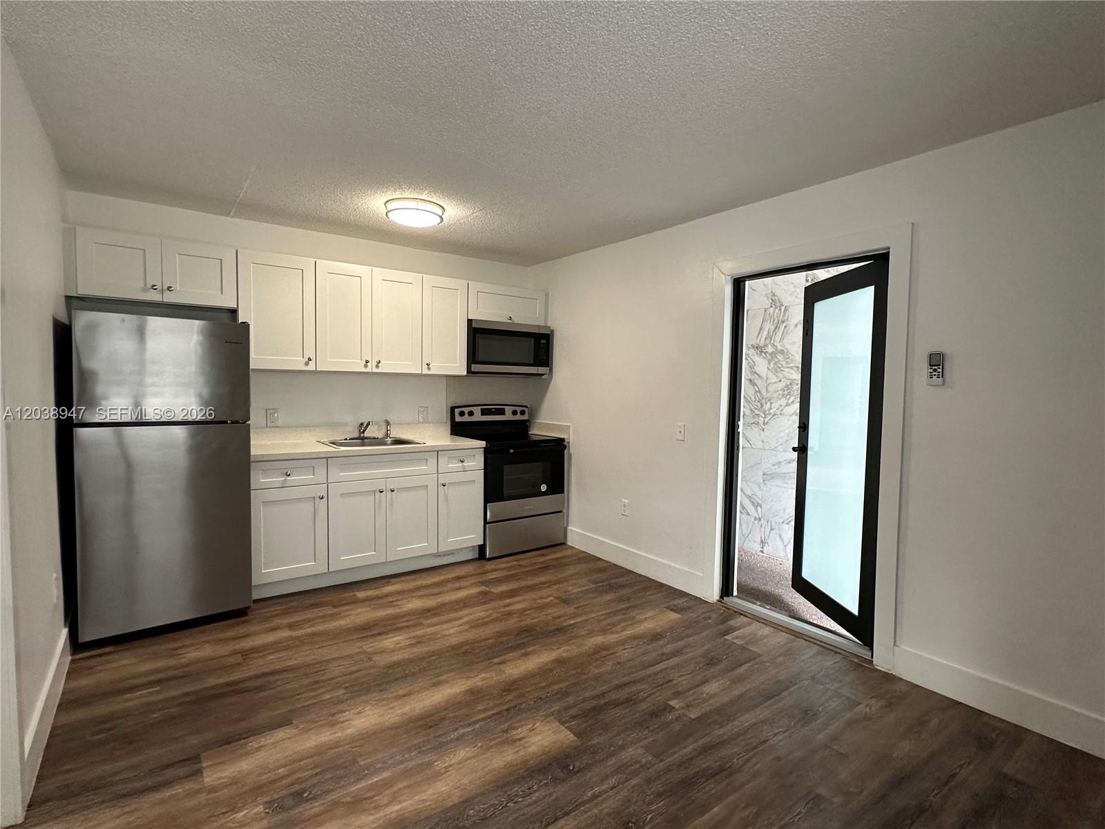529 Southwest 4th Street, Unit 104 Miami, FL 33130 - Photo 1 of 28
