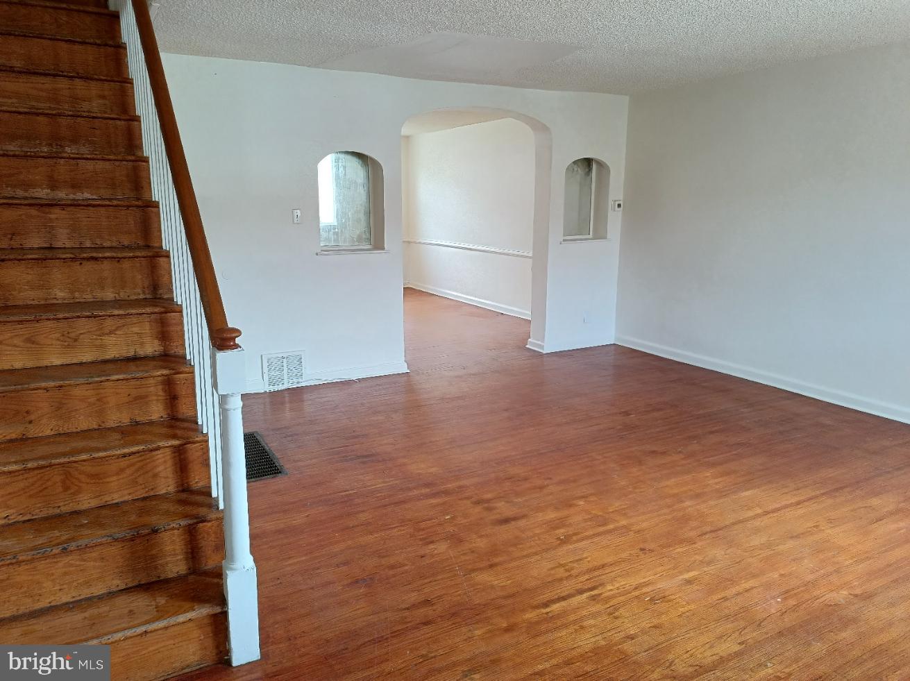 6323 Langdon Street Philadelphia, PA 19111 - Photo 7 of 17 Gallery Image 7