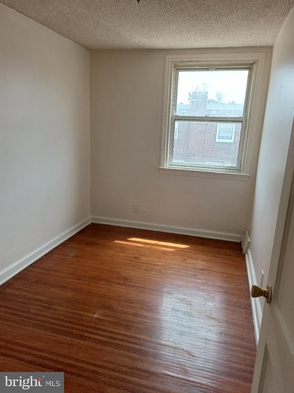 6323 Langdon Street Philadelphia, PA 19111 - Photo 10 of 17 Gallery Image 10