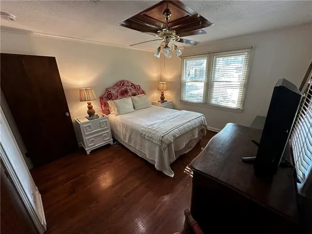 $2,000 | 541 Labarre Drive, Metairie, LA 70001
