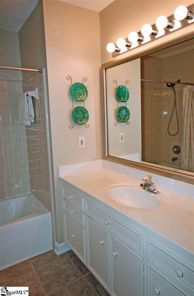 1006 New Tarleton Way Greer, SC 29650 - Photo 23 of 32 Gallery Image 23