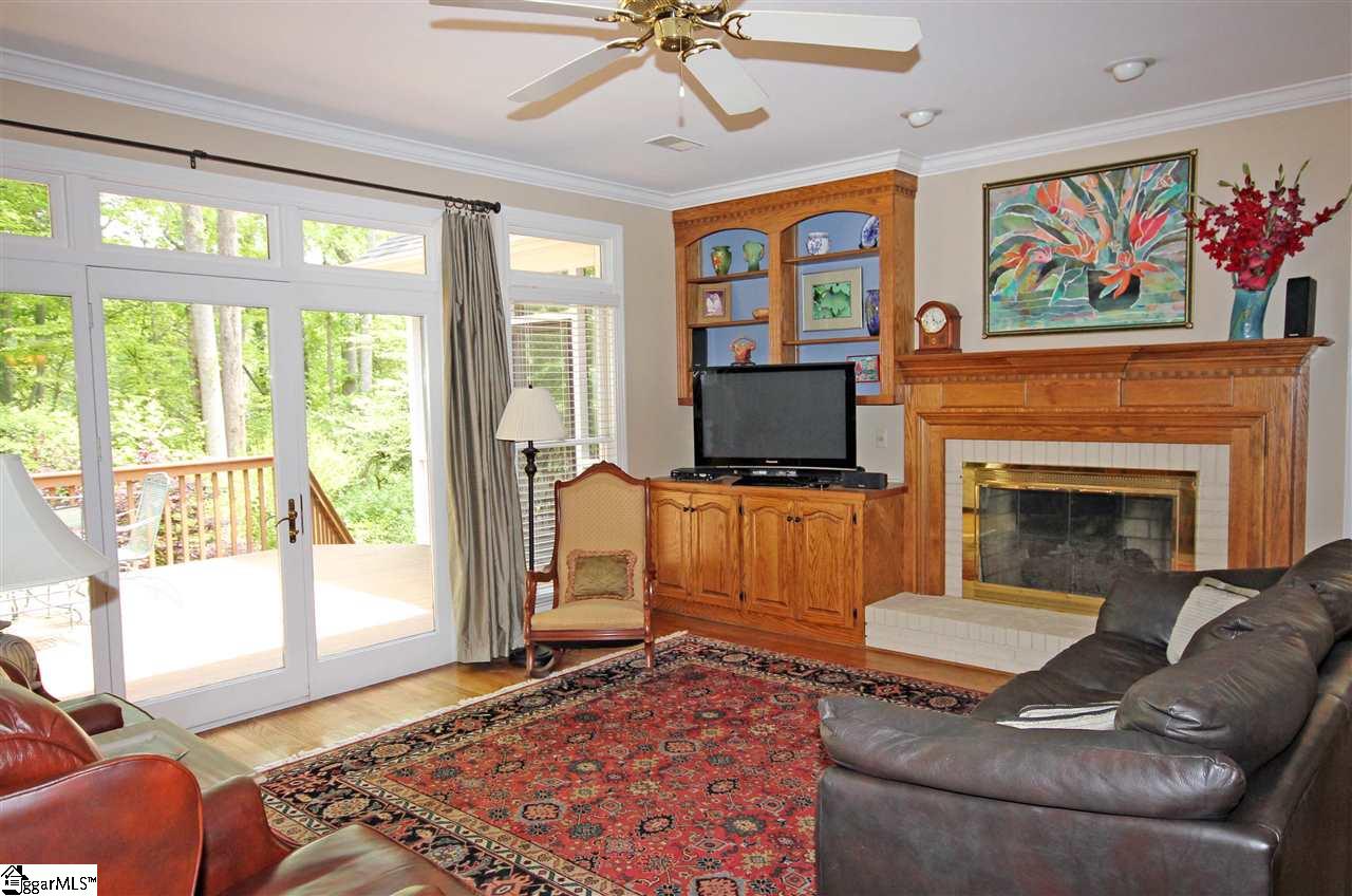 1006 New Tarleton Way Greer, SC 29650 - Photo 6 of 32 Gallery Image 6