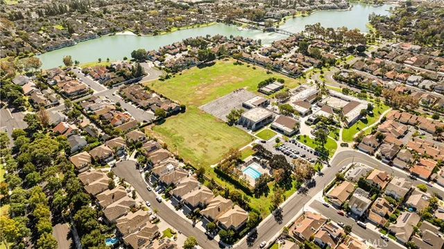 $2,398,000 | 12 Oakdale, Irvine, CA 92604