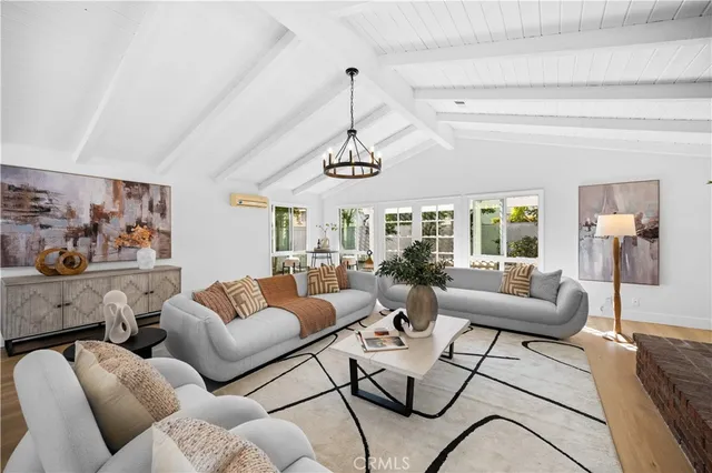 $2,398,000 | 12 Oakdale, Irvine, CA 92604