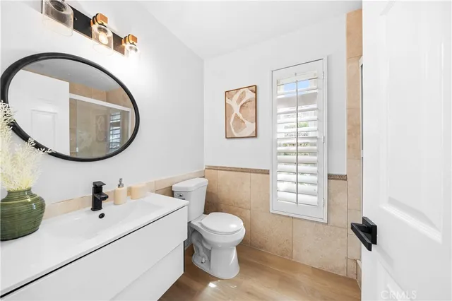 $2,398,000 | 12 Oakdale, Irvine, CA 92604