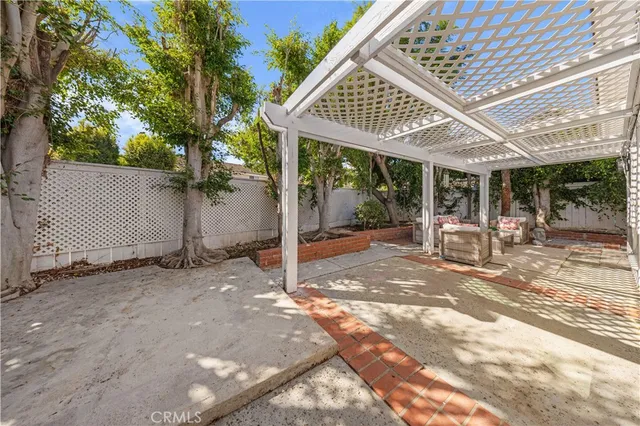 $2,398,000 | 12 Oakdale, Irvine, CA 92604