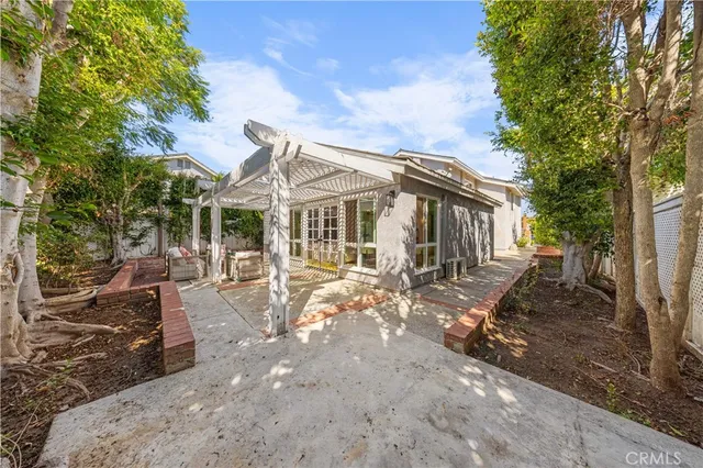 $2,398,000 | 12 Oakdale, Irvine, CA 92604