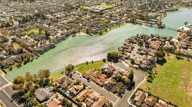 $2,398,000 | 12 Oakdale, Irvine, CA 92604