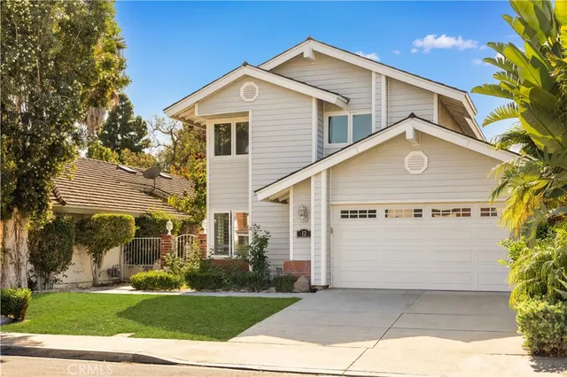 $2,398,000 | 12 Oakdale, Irvine, CA 92604