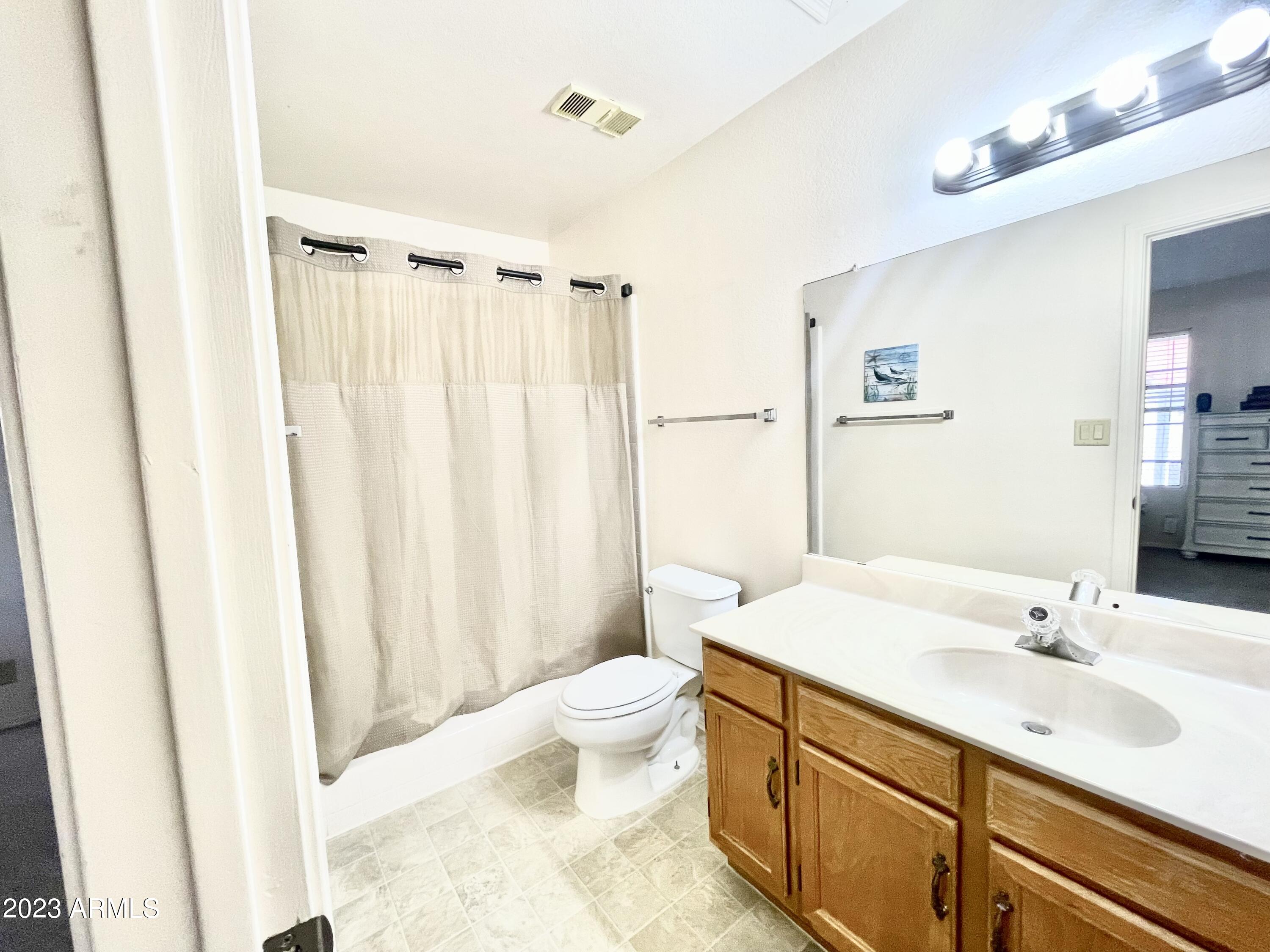 6262 East Brown Road, Unit 51 Mesa, AZ 85205 - Photo 19 of 26 BROWNPRIMARYBATH