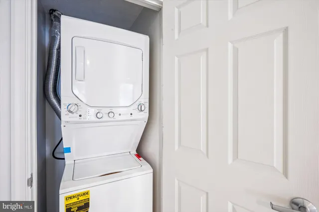 $239,990 | 11415 Little Patuxent Parkway, Unit 402, Columbia, MD 21044