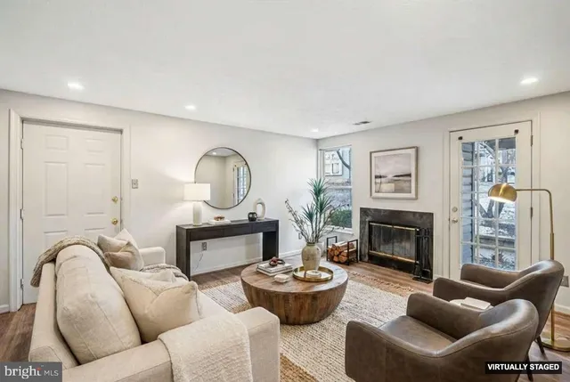 $239,990 | 11415 Little Patuxent Parkway, Unit 402, Columbia, MD 21044