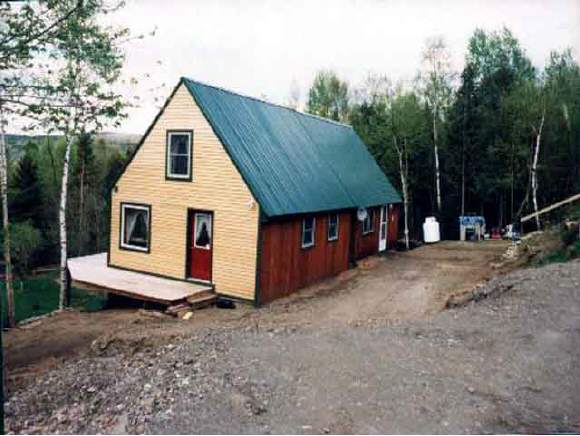 272 Noyes Road Stewartstown, NH 03576 - Photo 1 of 4