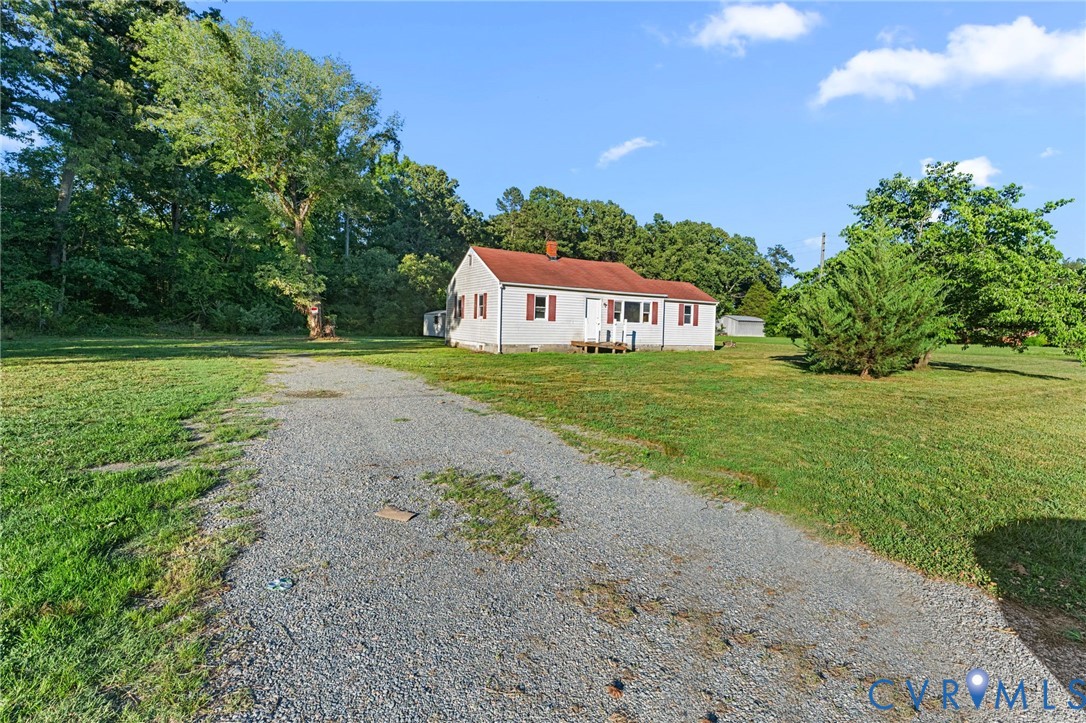 11514 Verdon Road Doswell, VA 23047 - Photo 2 of 17