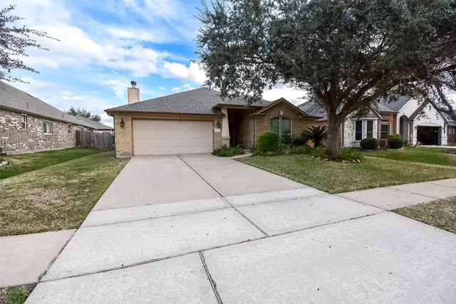 $306,000 | 1805 Foxglove Drive, La Porte, TX 77571