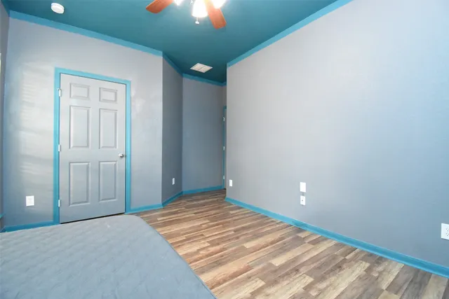 $304,000 | 1805 Foxglove Drive, La Porte, TX 77571