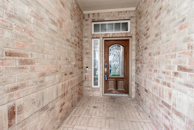 $304,000 | 1805 Foxglove Drive, La Porte, TX 77571