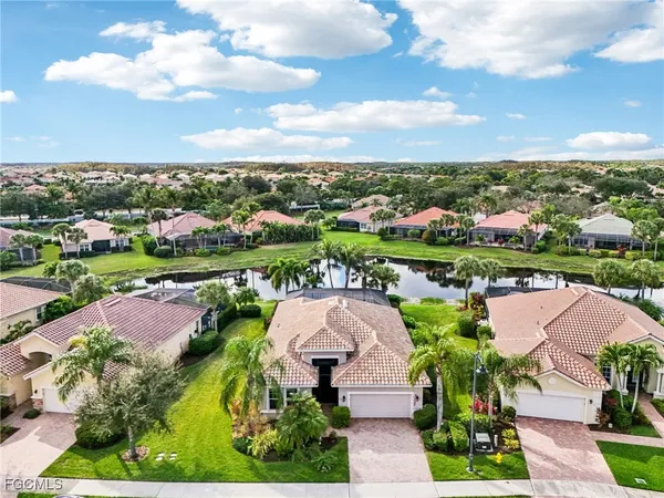 a view of a bird bath