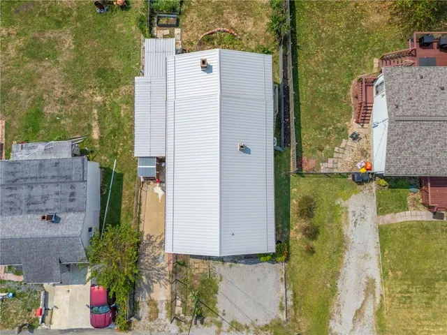 $140,000 | 415 North Avenue, Houston, PA 15342