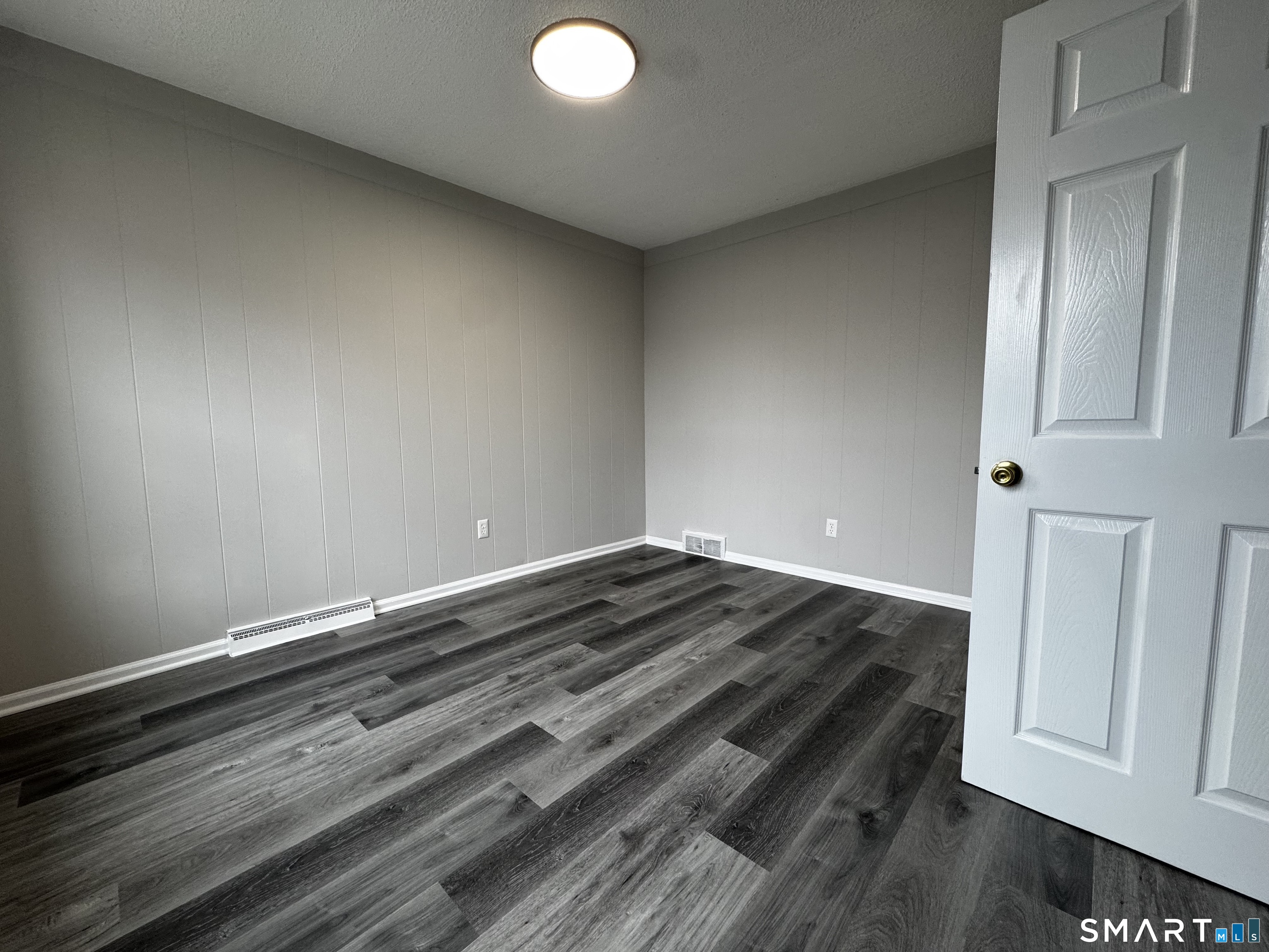 45-51 Cowles Street, Unit 45 Bridgeport, CT 06607 - Photo 23 of 33 a view of room