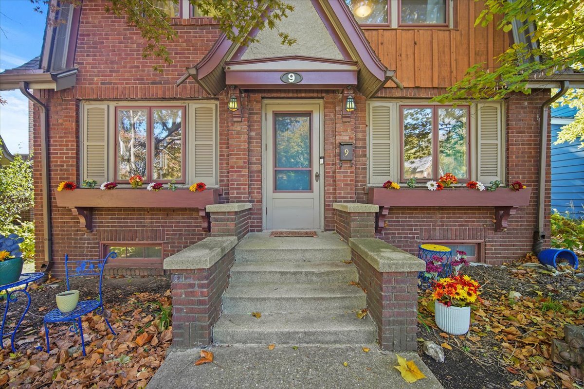 9 Broadway Place Normal, IL 61761 - Photo 2 of 34 Gallery Image 2