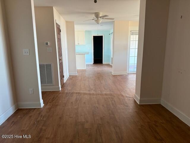 913 Stately Pines Road New Bern, NC 28560 - Photo 8 of 20 Living Room View 2