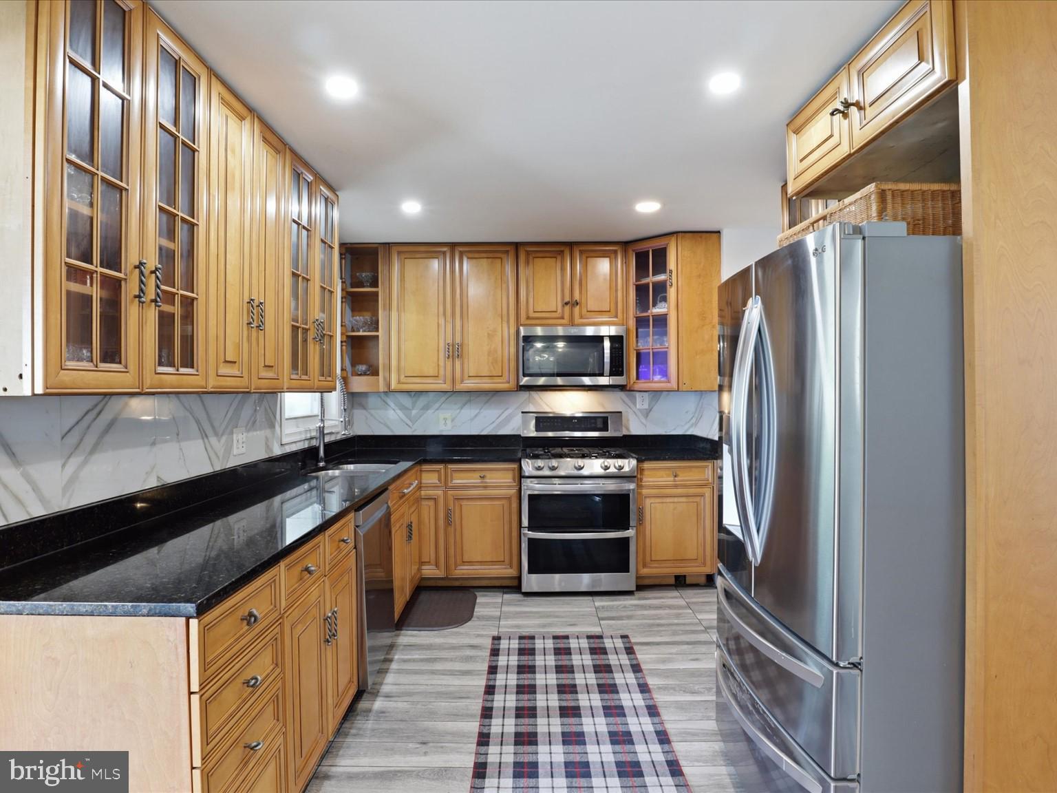 6103 Dinwiddie Street Springfield, VA 22150 - Photo 11 of 42 Kitchen