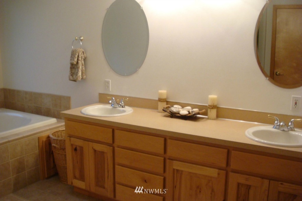 81 Erving Jacobs Road Port Angeles, WA 98362 - Photo 10 of 15 Gallery Image 10