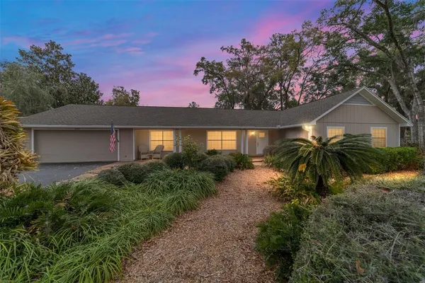 $399,999 | 3925 Southeast 17th Street, Ocala, FL 34471