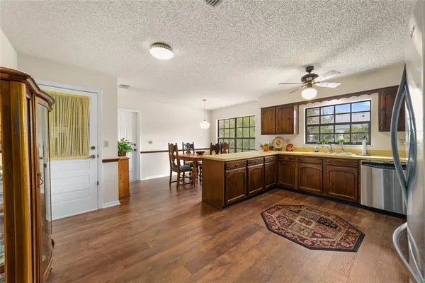 $399,999 | 3925 Southeast 17th Street, Ocala, FL 34471