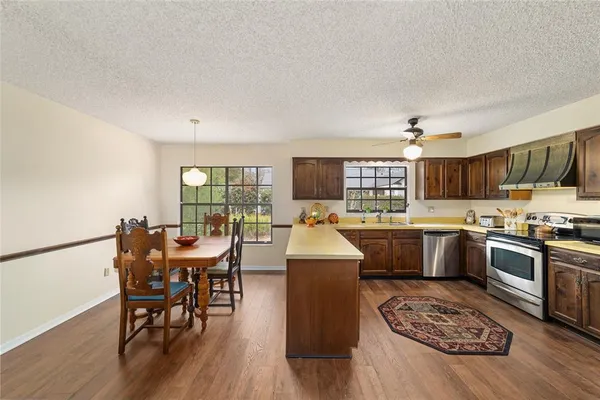 $399,999 | 3925 Southeast 17th Street, Ocala, FL 34471