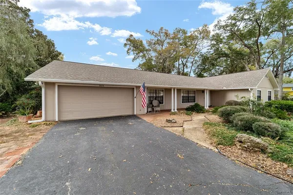 $399,999 | 3925 Southeast 17th Street, Ocala, FL 34471