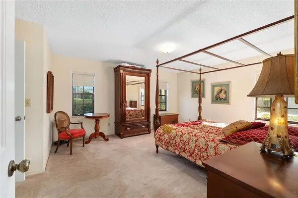 $399,999 | 3925 Southeast 17th Street, Ocala, FL 34471