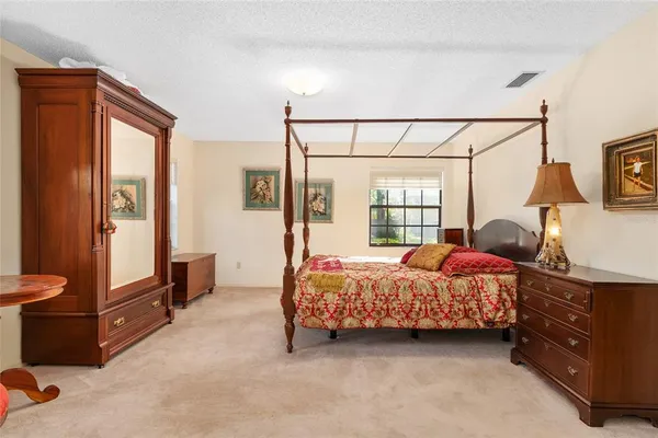 $399,999 | 3925 Southeast 17th Street, Ocala, FL 34471