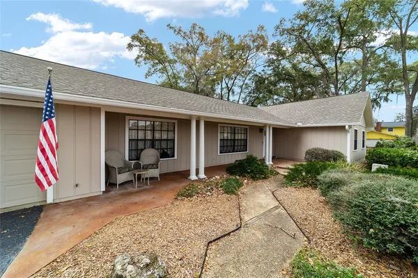 $399,999 | 3925 Southeast 17th Street, Ocala, FL 34471