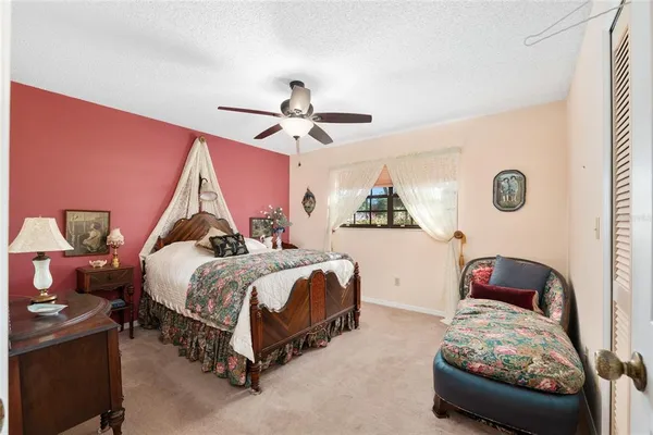 $399,999 | 3925 Southeast 17th Street, Ocala, FL 34471