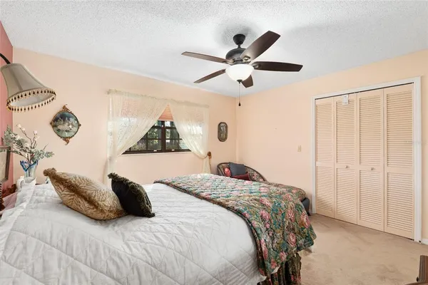 $399,999 | 3925 Southeast 17th Street, Ocala, FL 34471