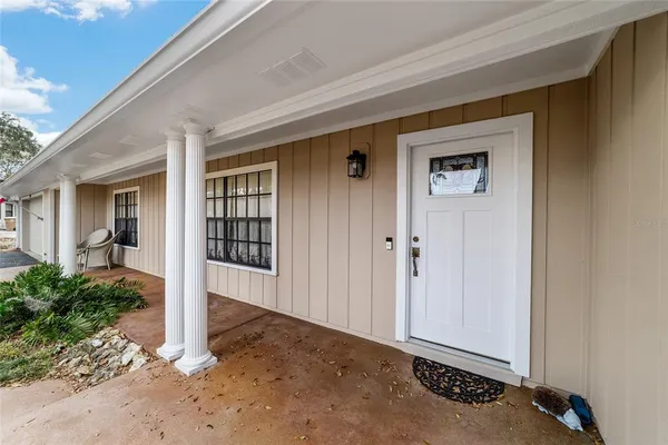 $399,999 | 3925 Southeast 17th Street, Ocala, FL 34471