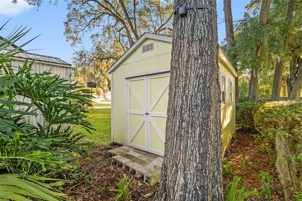 $399,999 | 3925 Southeast 17th Street, Ocala, FL 34471