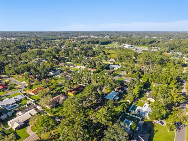 $399,999 | 3925 Southeast 17th Street, Ocala, FL 34471