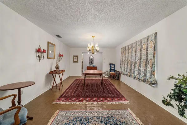 $399,999 | 3925 Southeast 17th Street, Ocala, FL 34471