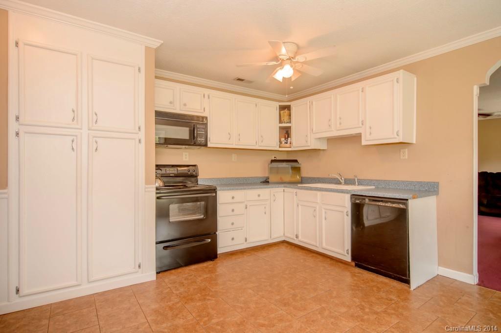 1708 Harris Road Fort Mill, SC 29708 - Photo 6 of 16