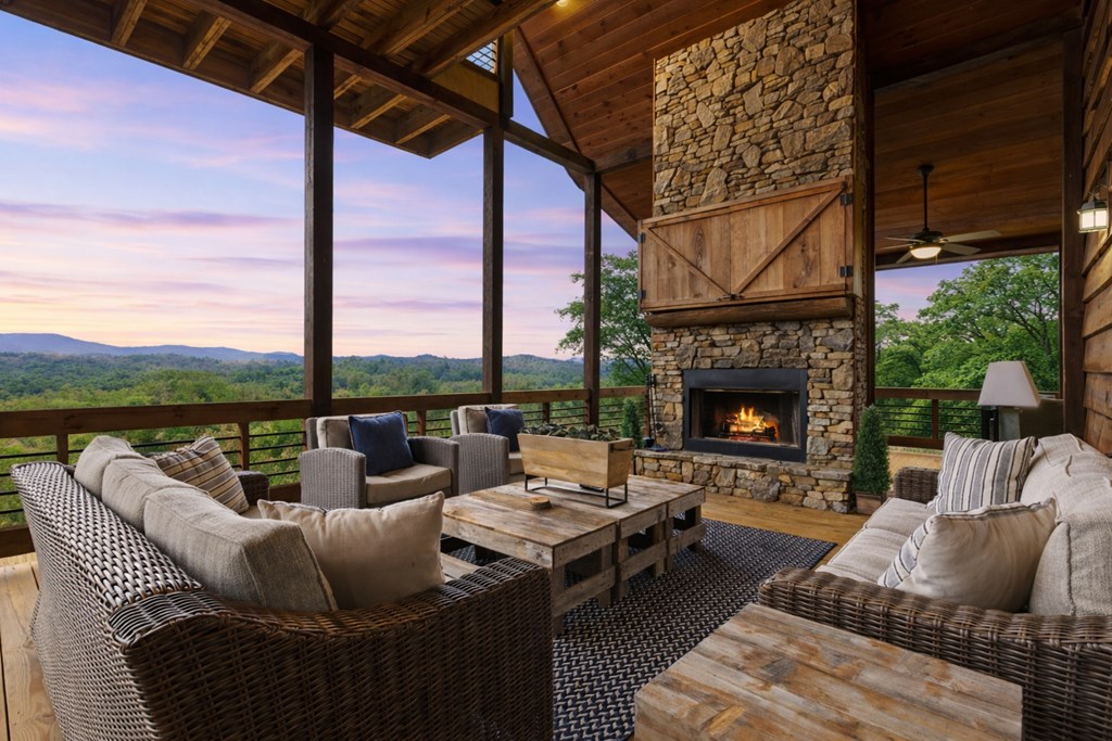 355 West Shalom Court Blue Ridge, GA 30513 - Photo 11 of 44